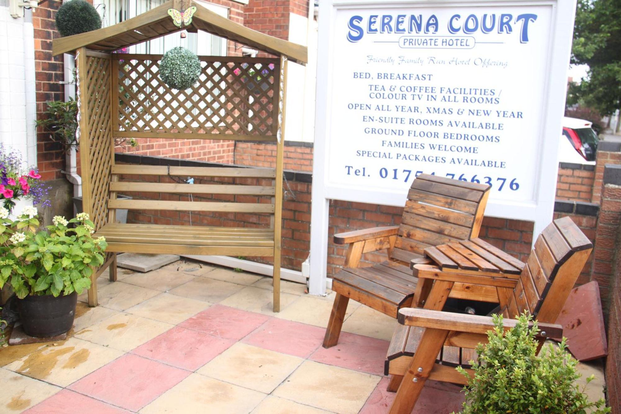 Serena Court Hotel Skegness Exteriör bild