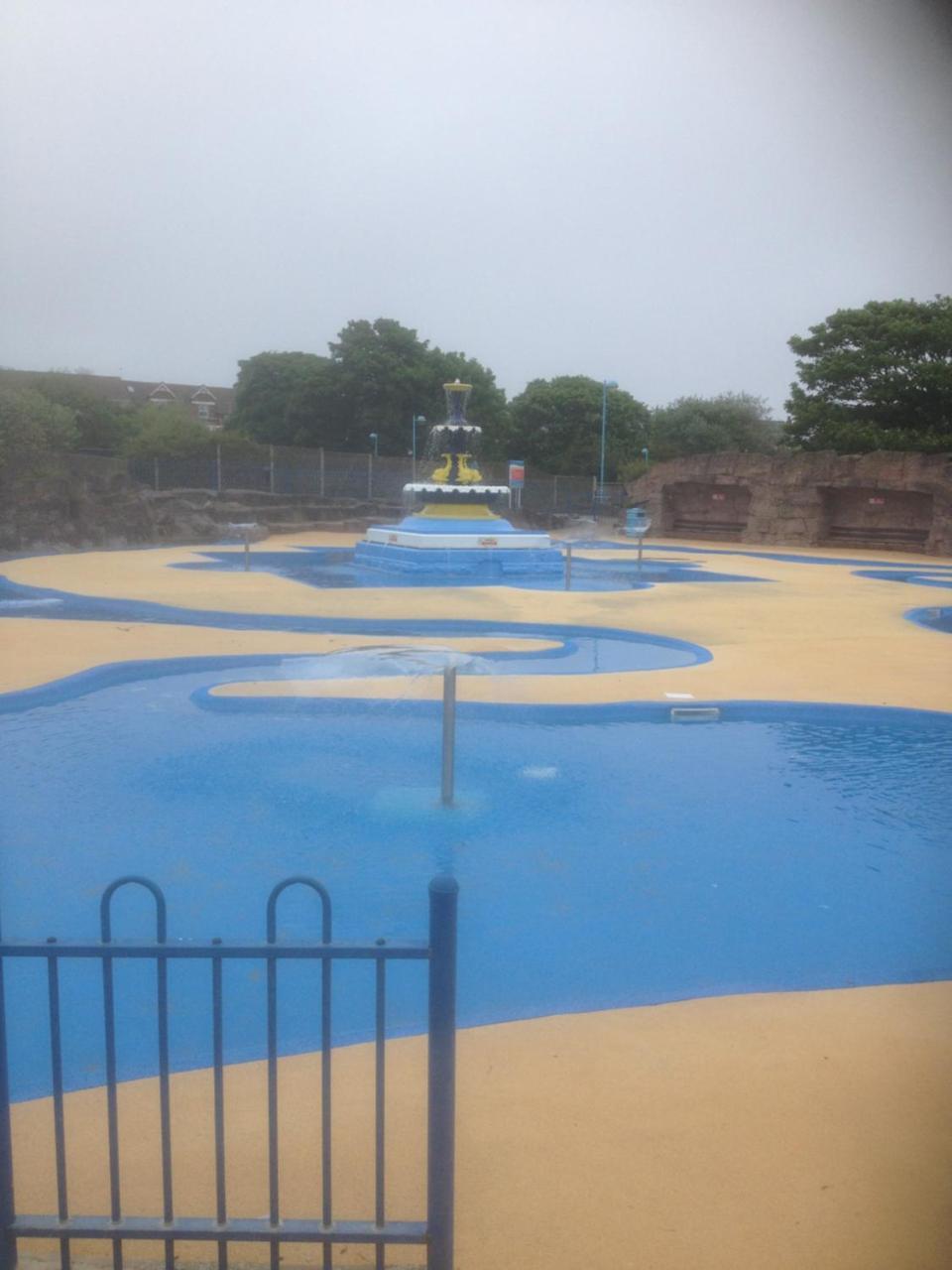 Serena Court Hotel Skegness Exteriör bild