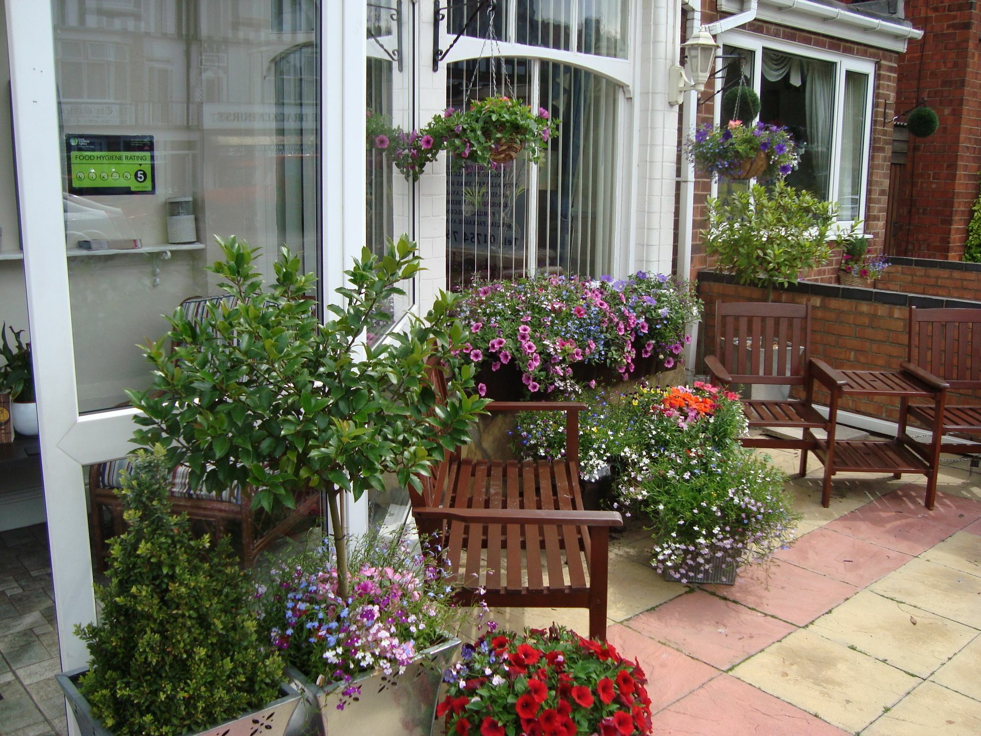 Serena Court Hotel Skegness Exteriör bild